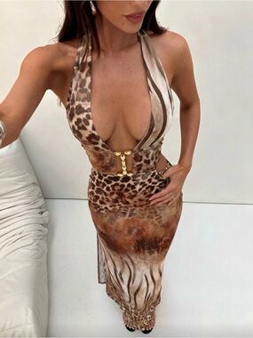 Backless Plunge Halter Leopard Print Maxi Dress - Brown